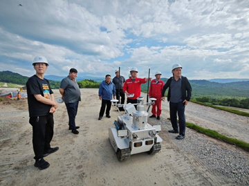 76_副本.jpg 76_副本.jpg